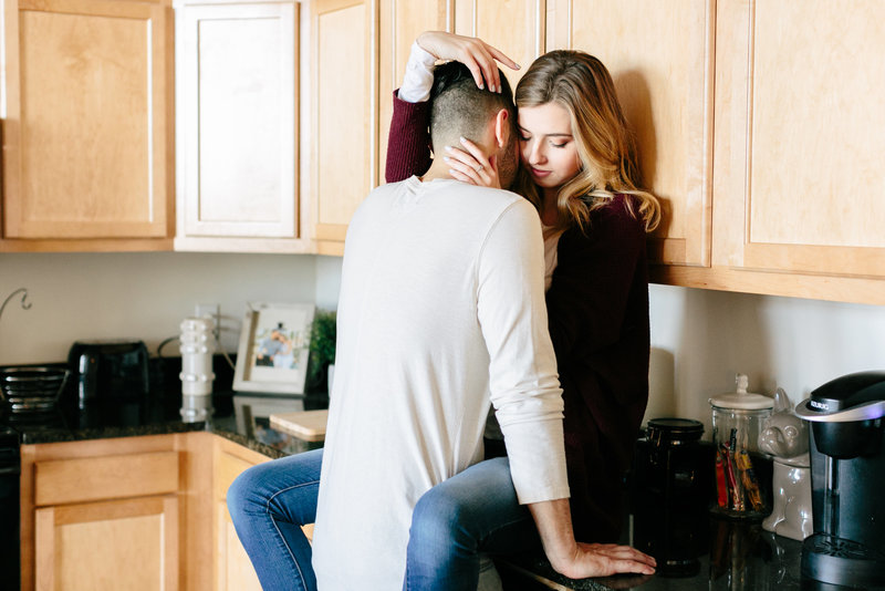 in-home-lifestyle-engagement-photography-rhodeisland0434