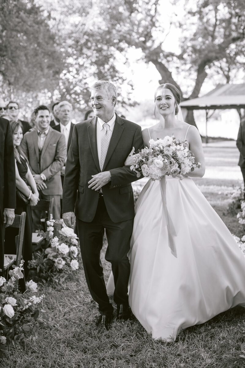 maggie-brent-pecan-spring-branch-wedding-contigo-ranch-frederickburg-86