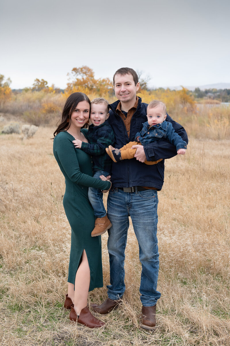 tri-cities-wa-family-photograher-2022-2