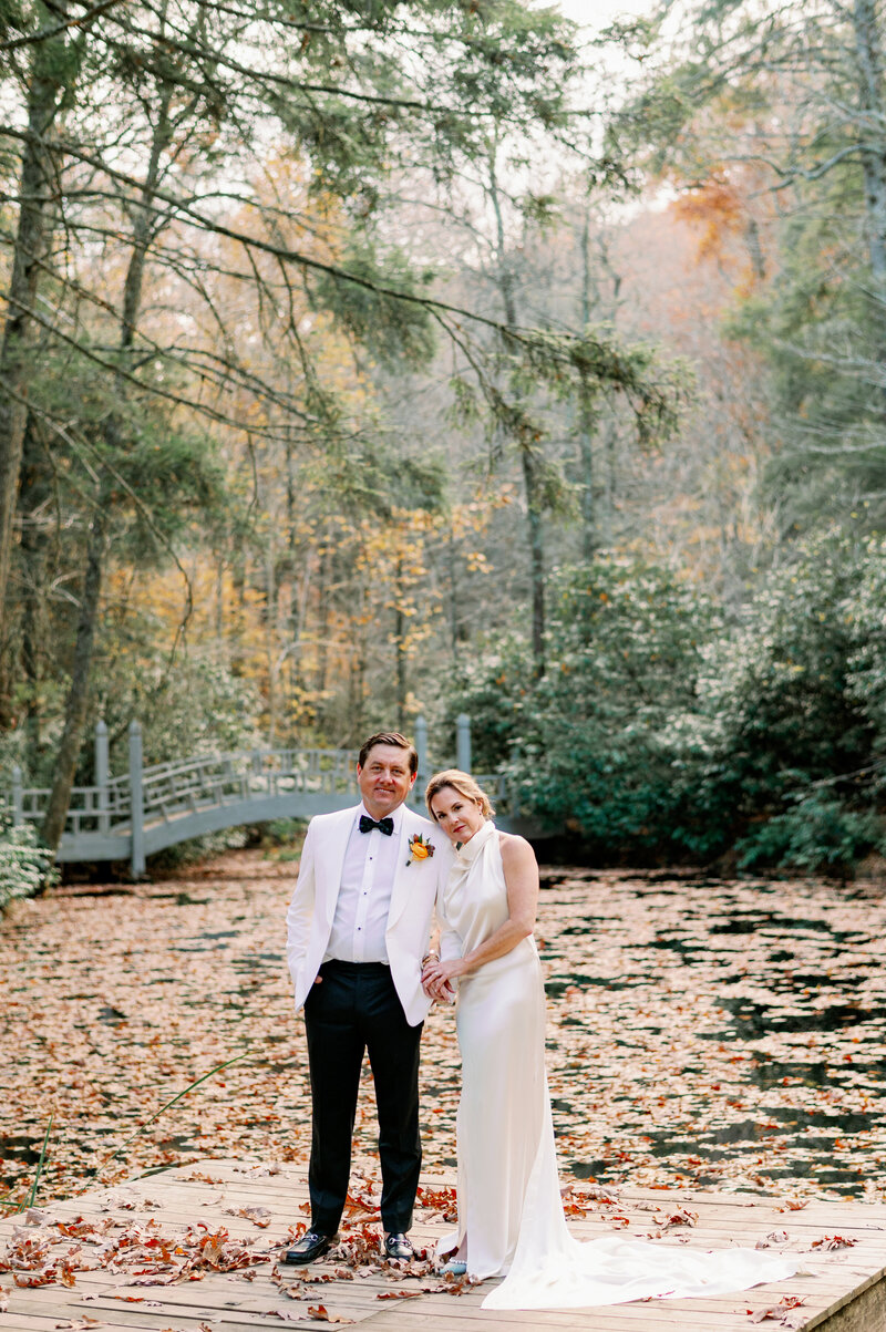 best Greenville SC wedding photographers bright and airy around $5000