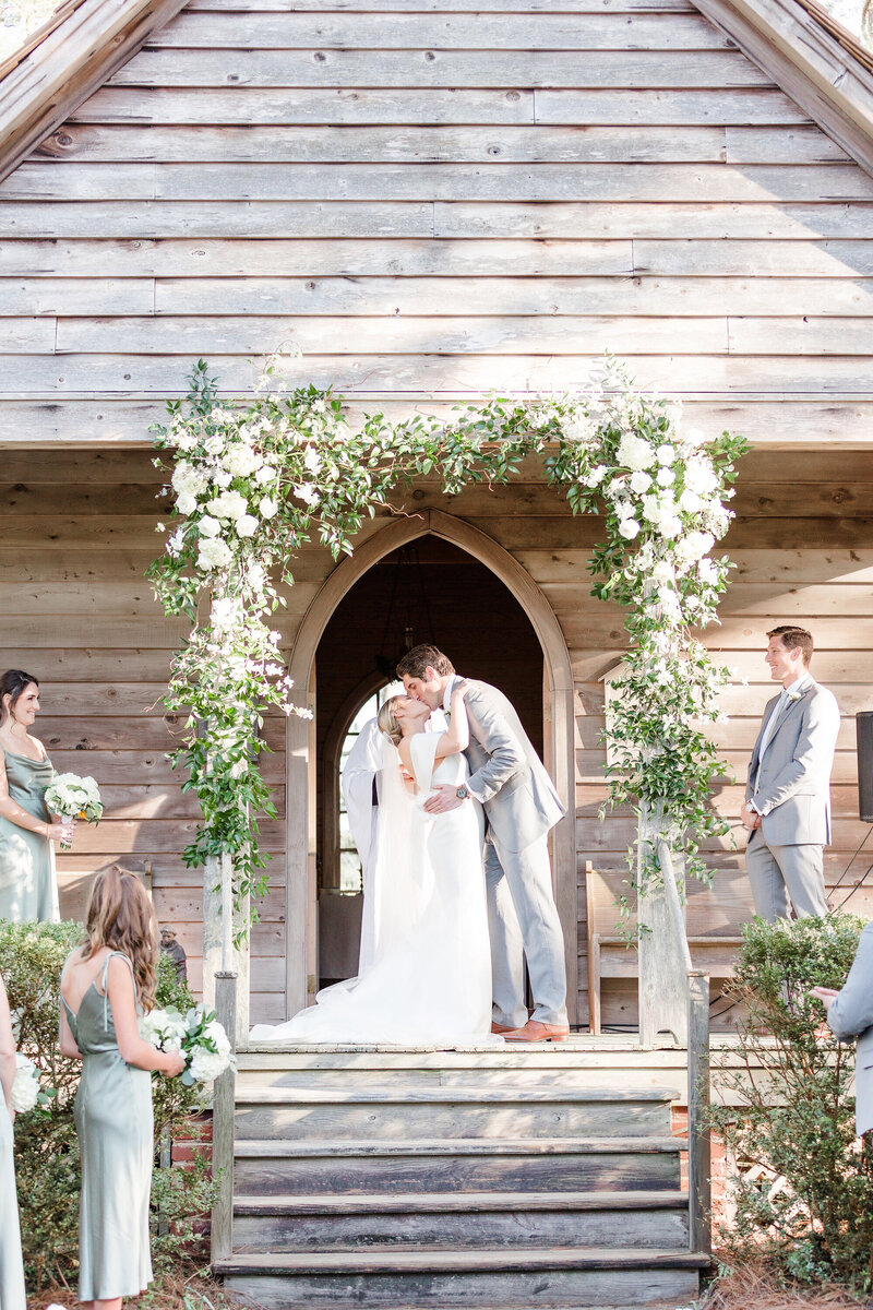 Hannah-Ruth-Photography-Charleston-Wedding-Photographer--Myrtle-Beach-Photos-Weddings17