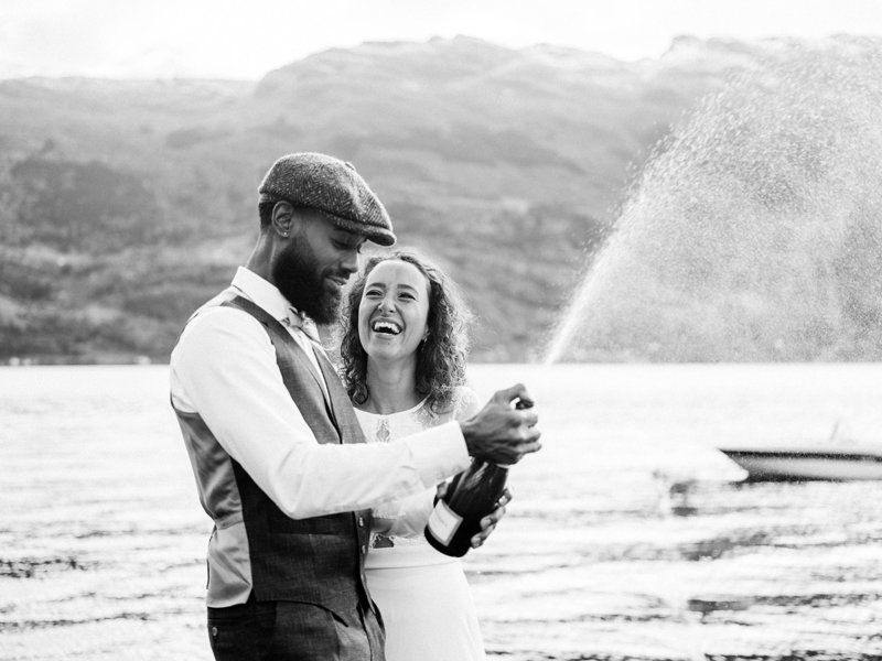 Wedding photographer Bergen Norway Fine art photographer europe elopements46
