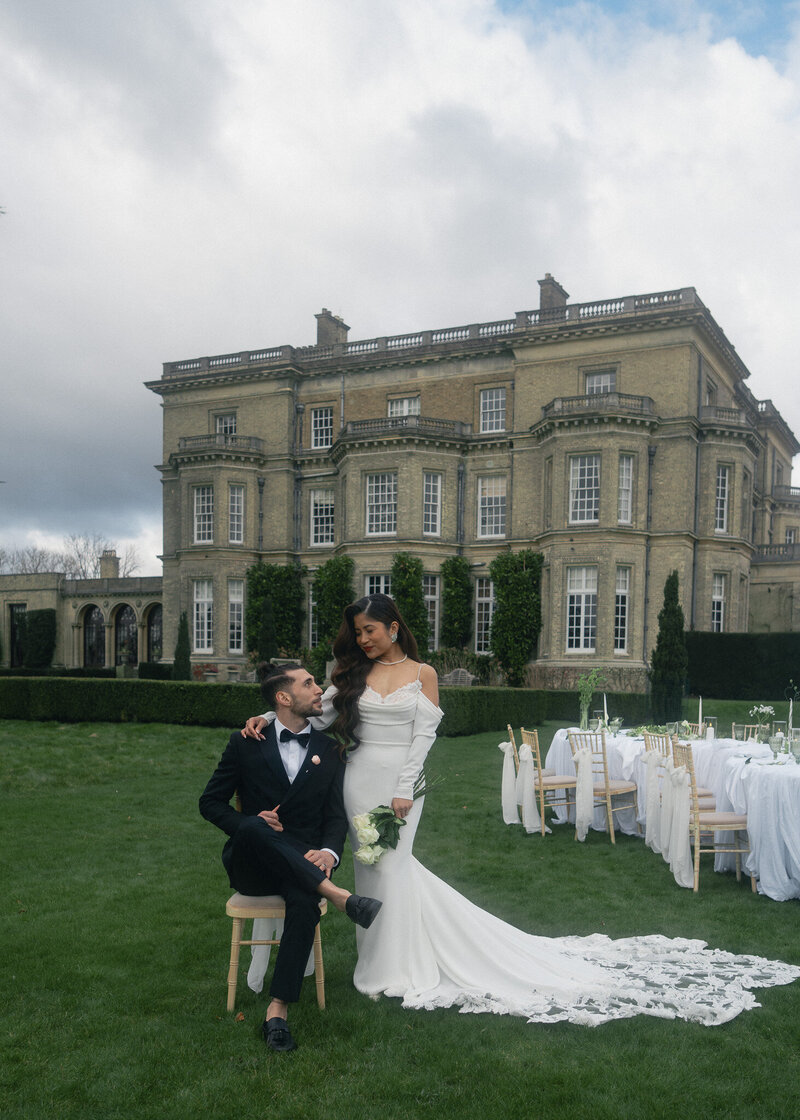 luxury-documentary-wedding-hedsor-manor-couple-portraits-70