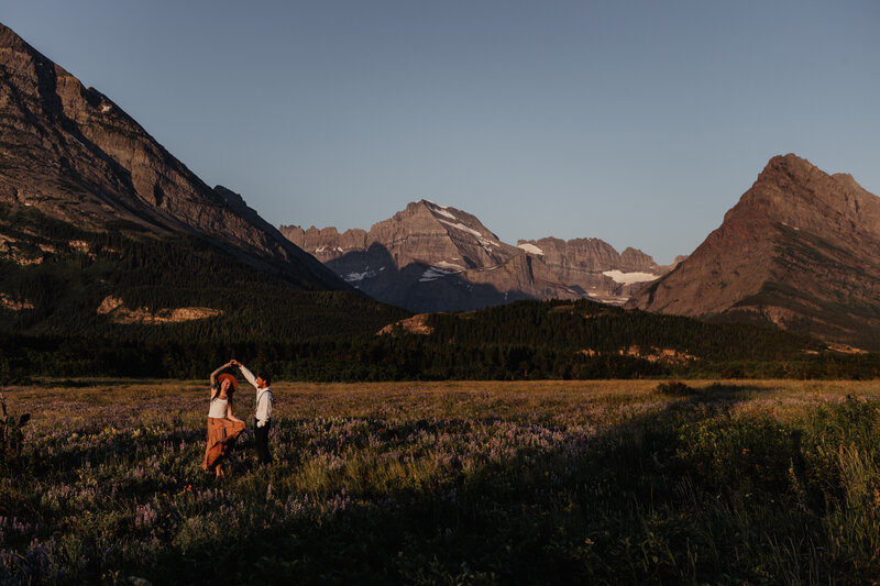Adventure wedding in Glacier National Park by Montana elopement photographers