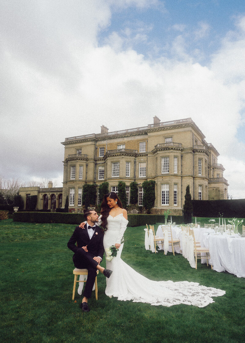 luxury-documentary-wedding-hedsor-manor-couple-portraits-71
