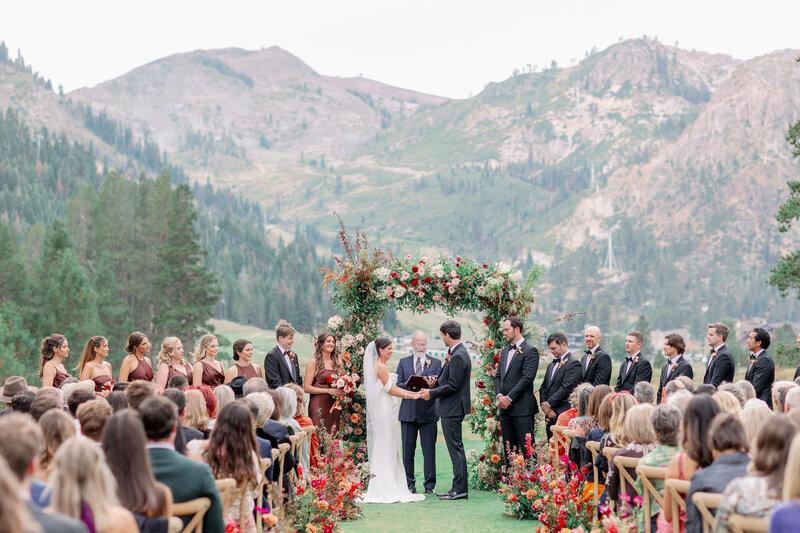 Wedding ceremony with Palisades Mountain inTahoe