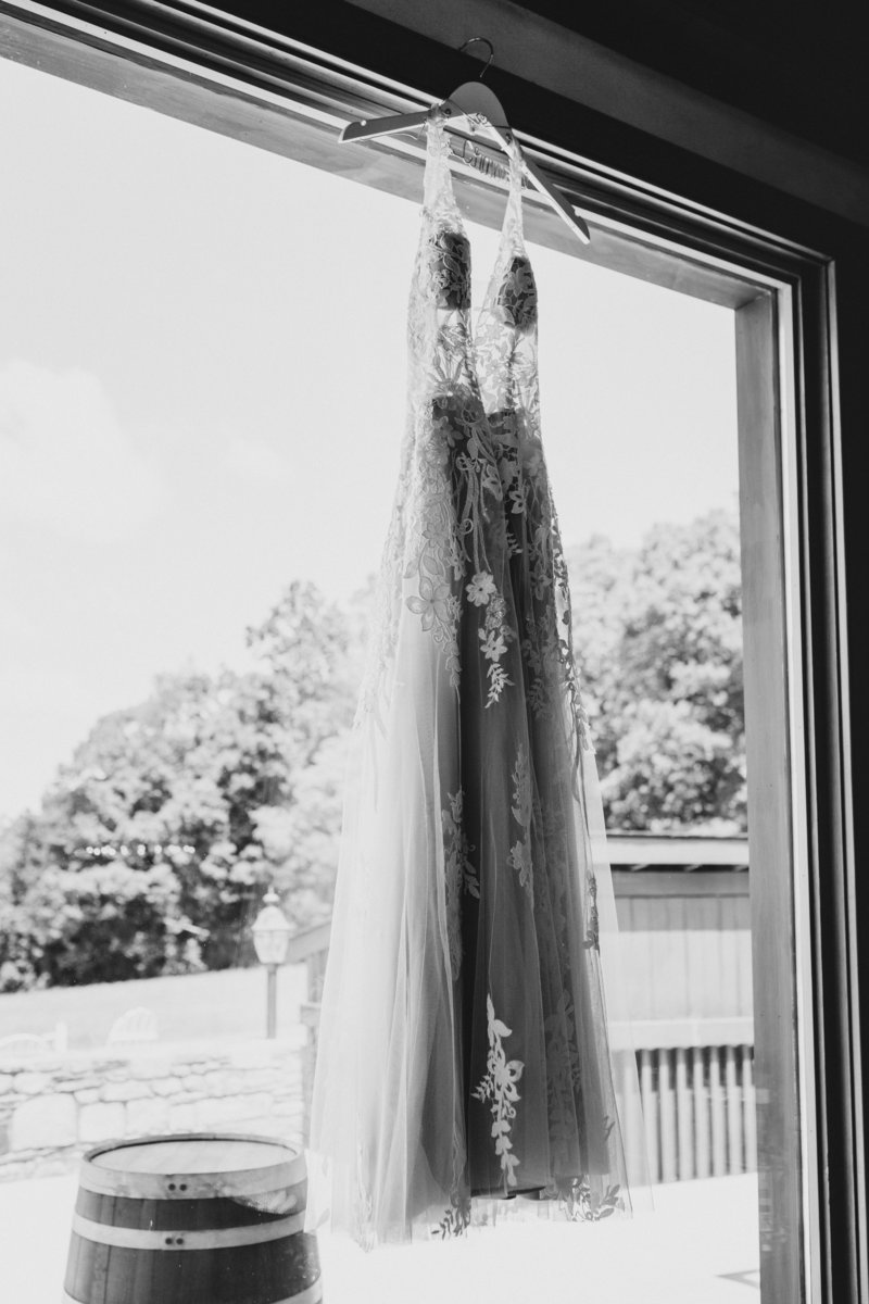 Lauren_Javier_Wedding_Sneak_Peeks_6.22.19-24