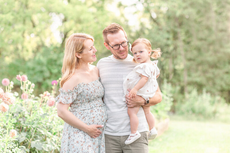 Maternity Session at Muddy Acres Flower Farm in Plymouth Michigan taken by Ann Arbor Newborn Photographer