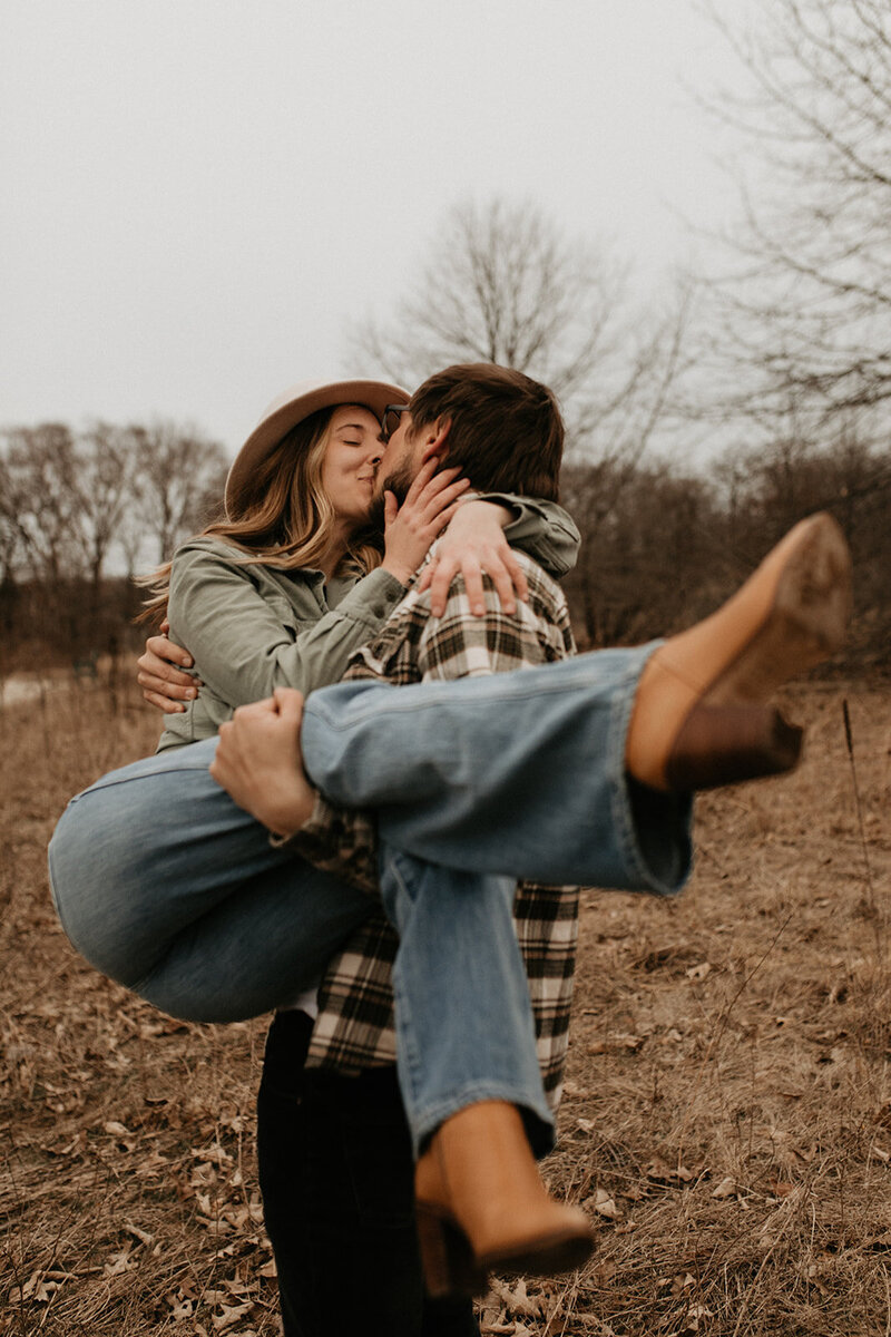 Rachael_Andrew_Engagement_Session_Sneak_Peek_3.16.21-57