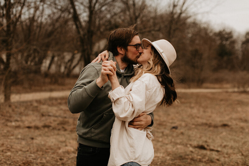 Rachael_Andrew_Engagement_Session_Sneak_Peek_3.16.21-12