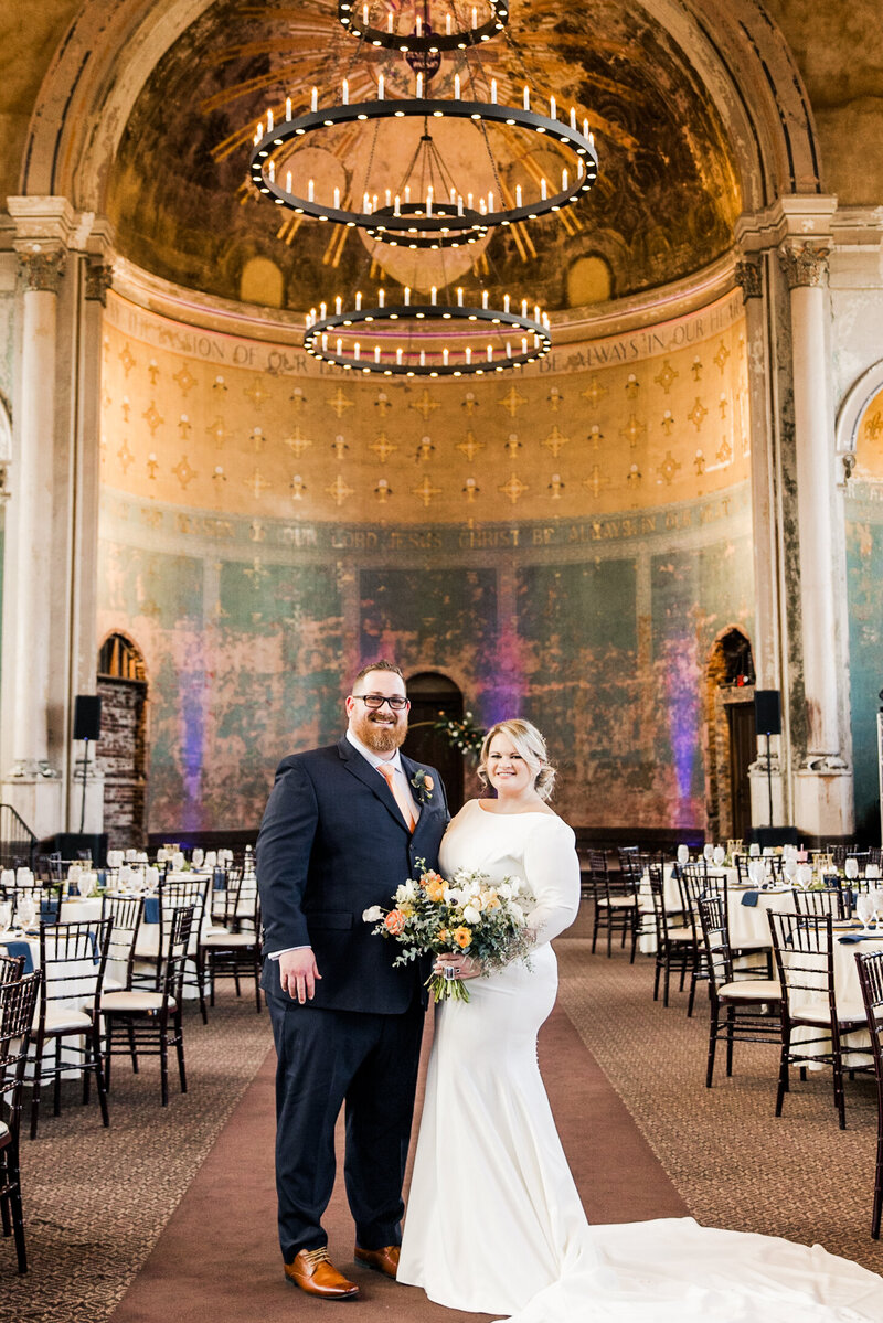 Anderson Ferry bride and groom portrait by Cincinnati Wedding Photographers of Off the Film Photography create a fun and stress free experience.  We are located in Cincinnati Ohio.