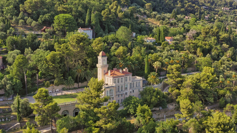 french-riviera-chateau-saint-georges-2become1