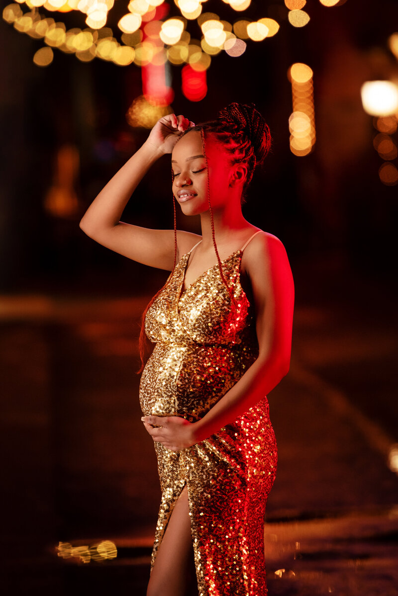 st-louis-maternity-photographer-pregnant-mom-in-gold-sequin-gown-on-nashville-at-night