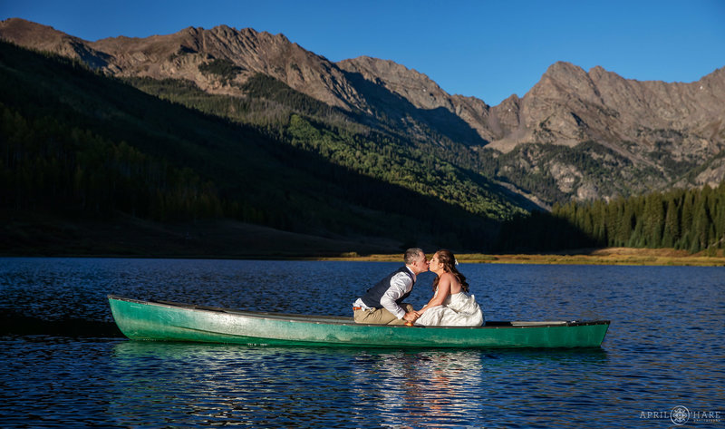 canoe kissing on Piney Lake in Colorado