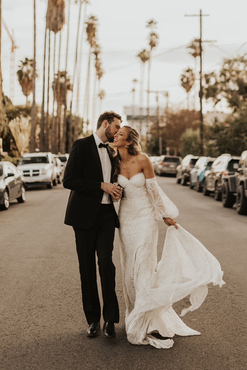 SydneeMariePhotography--LosAngelesBackyardElopement--MaeandCo-335