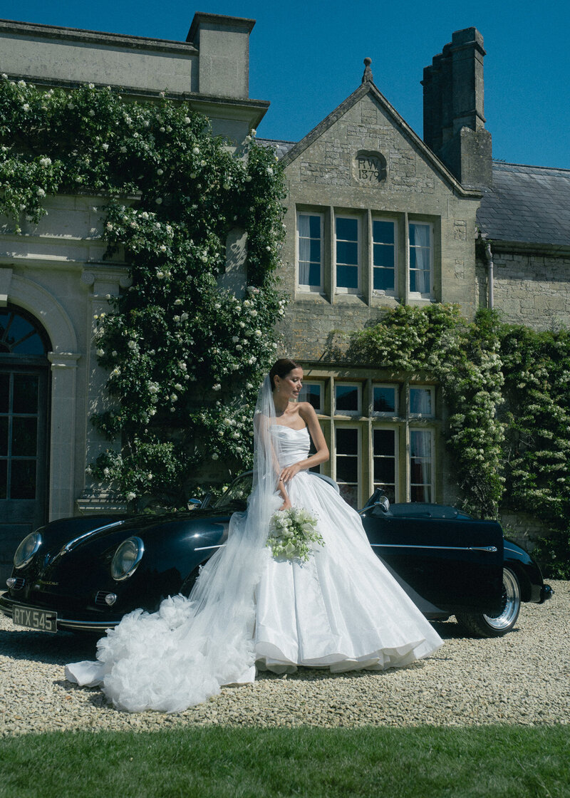 euridge-manor-wedding-photography-cinematic-bridal-portraits-76