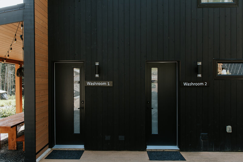 Nectar Yoga Onyx Lodge Outdoor Washroom Exterior Vancouver British Columbia Canada 05_2023 @RobinBonnerPhotography