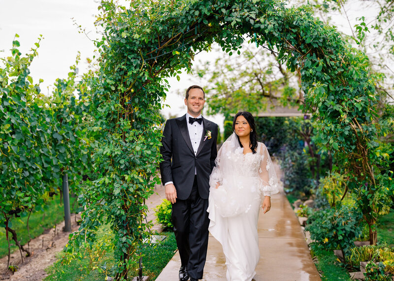 Award winning Napa and Sonoma wedding photographer. Husband and Wife Photography and Videography.