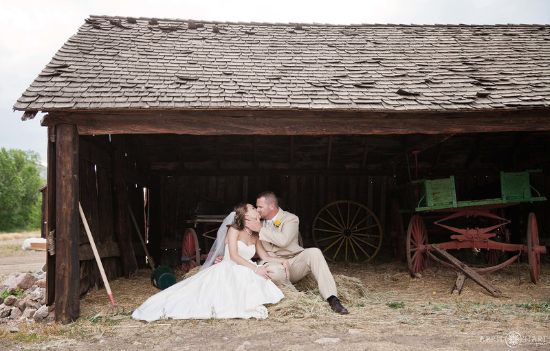 Rustic Farm Wedding Photography in Denver at Chatfield Farms