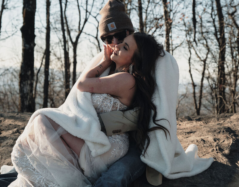 AleiaandDylanPreviews42