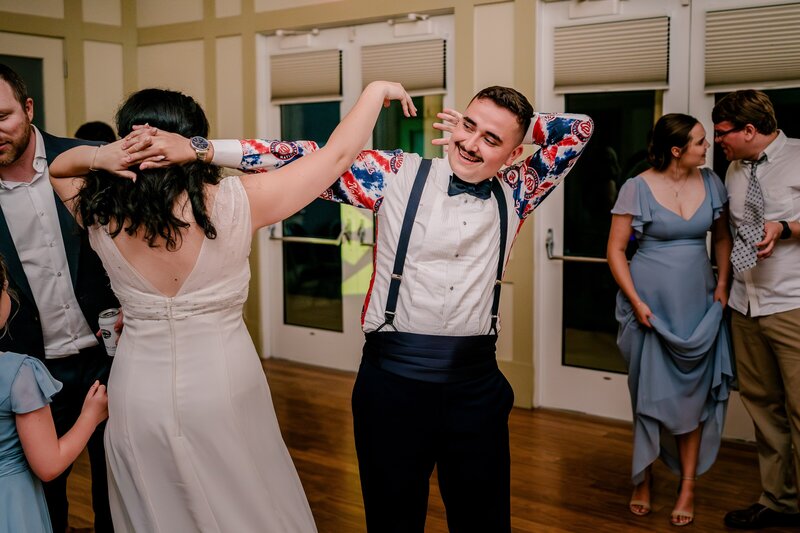 elegant-summer-wedding-in-fairfax-virginia-00023