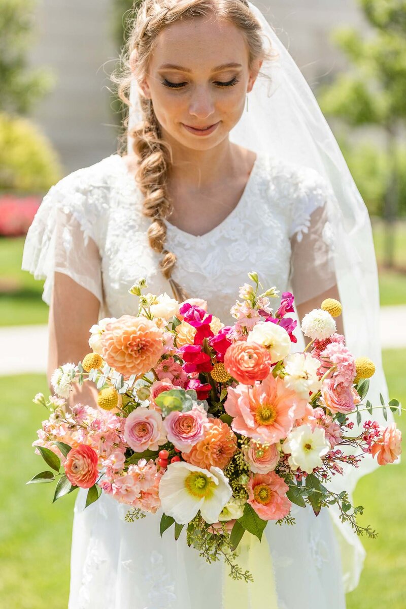 violet-arden-floral-fine-art-wedding-vendors-utah