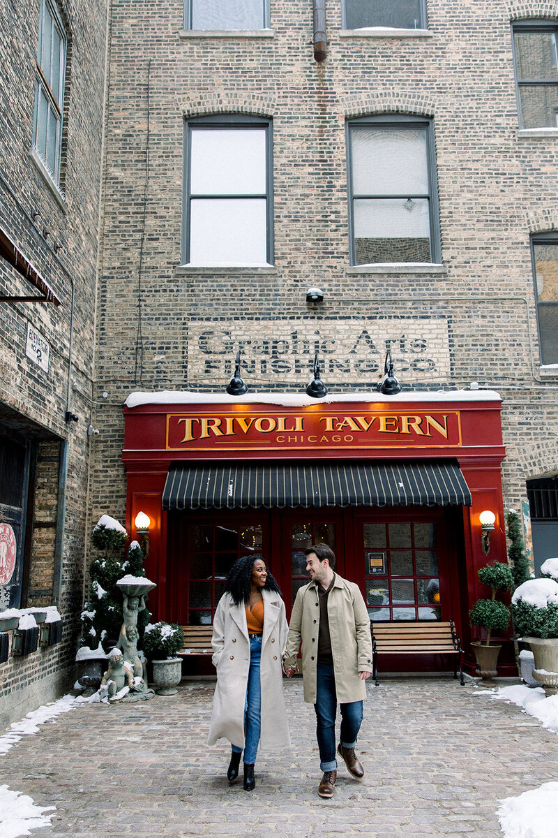 engaged couple in chicago at green street smoked meats