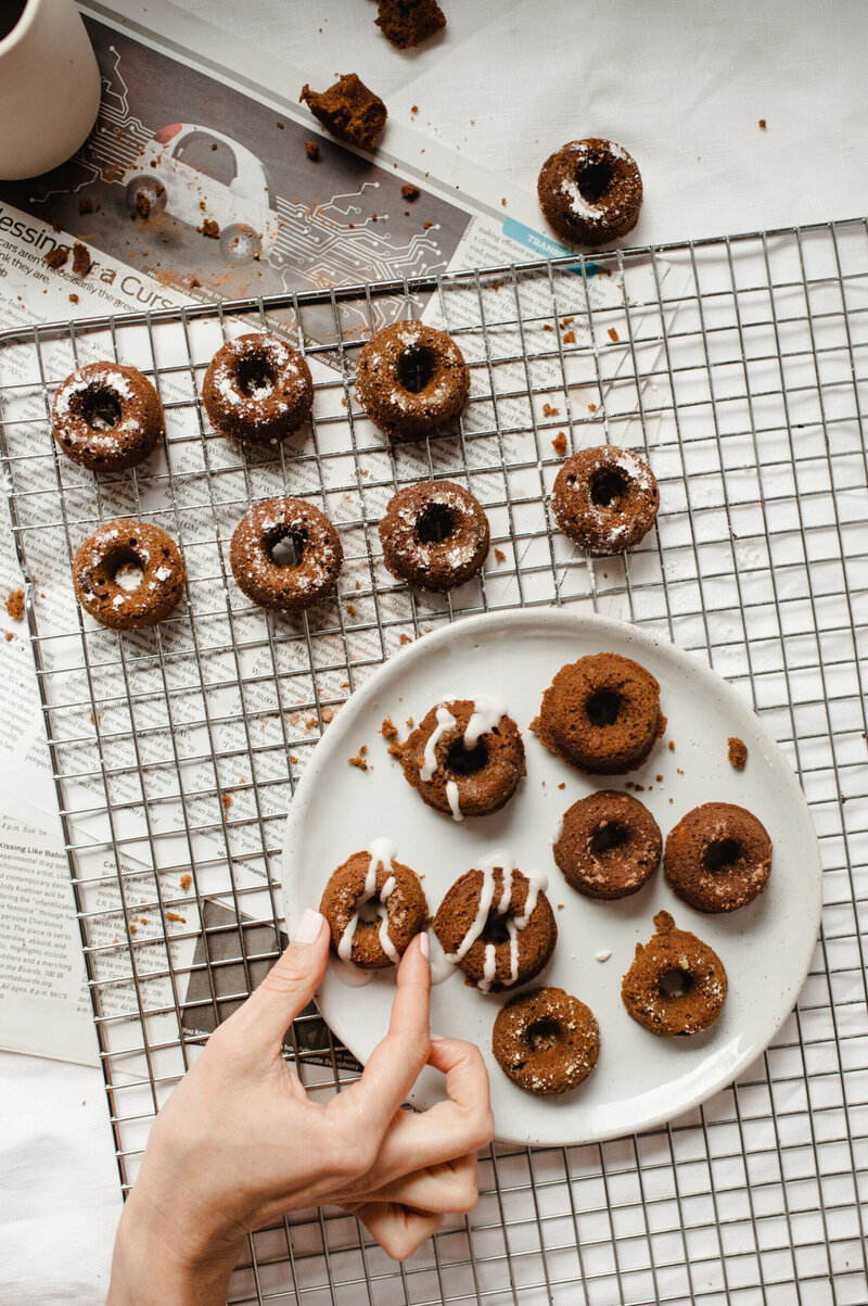 Mini-Pumpkin-Donuts-CarinaSkrobeckiPhoto_SimplyRealHealthCookbook2.0_-8-scaled