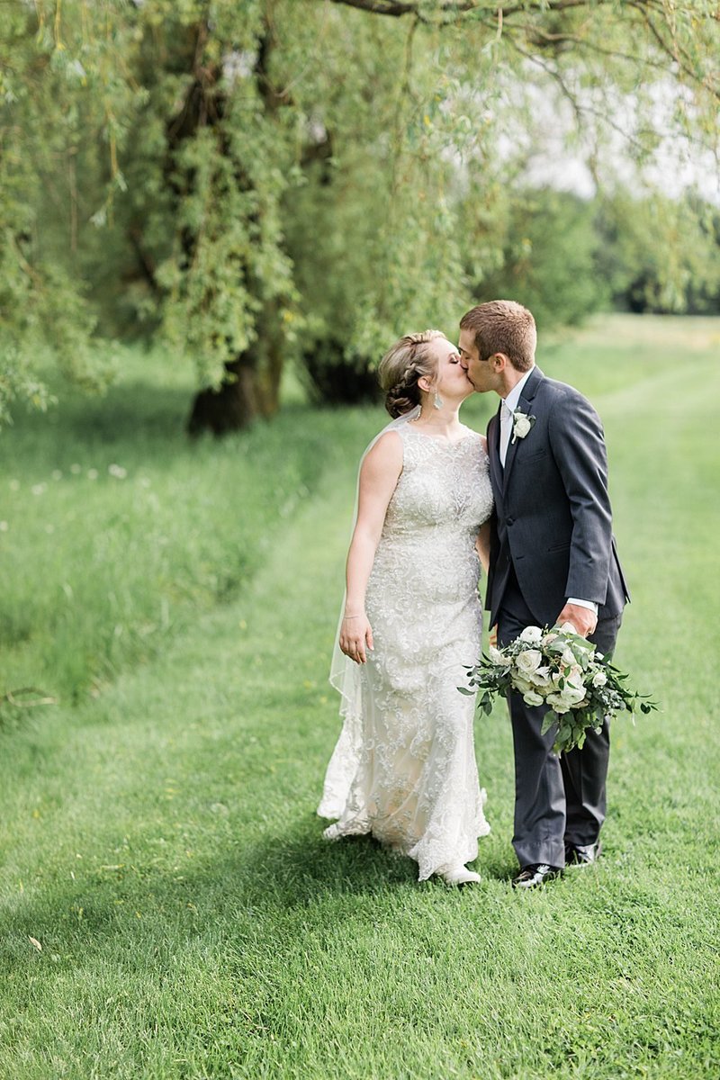 40-Wisconin-Backyard-Estate-Wedding-James-Stokes-Photography