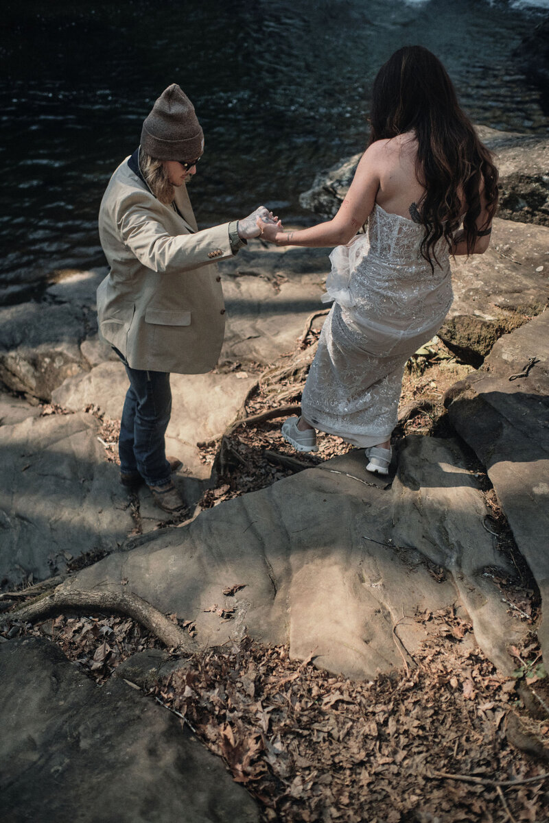 AleiaandDylanPreviews20