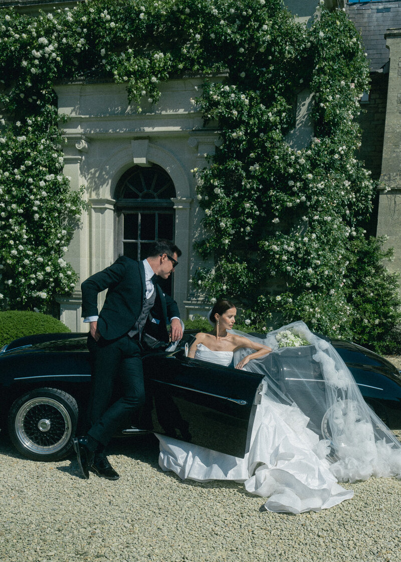 euridge-manor-wedding-photography-cinematic-bridal-portraits-98