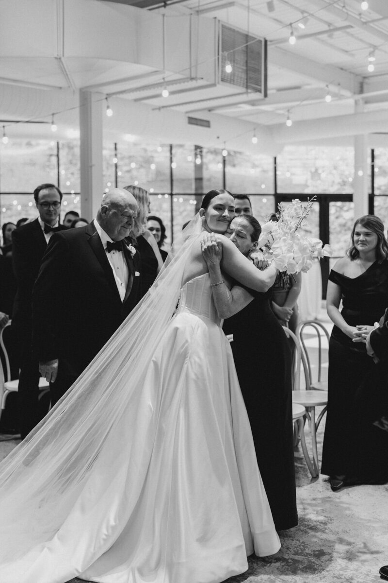 Sydney&Hayes_CharlottesvilleWedding_SneakPeek-81