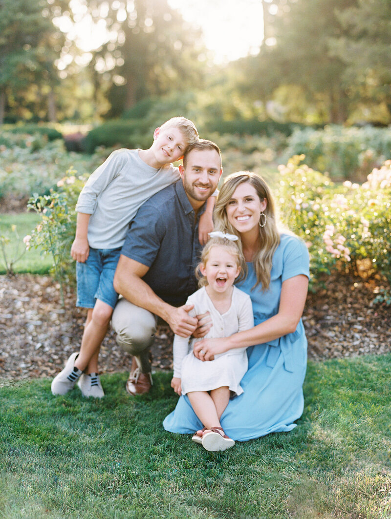 Chicago wedding photographer Arielle Peters and her family