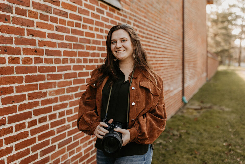 Kayla_Lavallee_Headshots_3.22.22-24