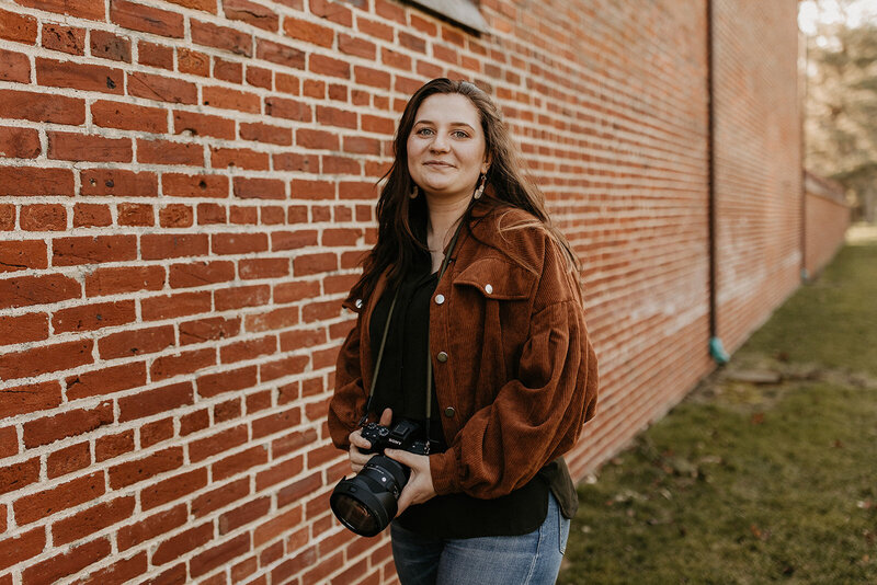 Kayla_Lavallee_Headshots_3.22.22-23