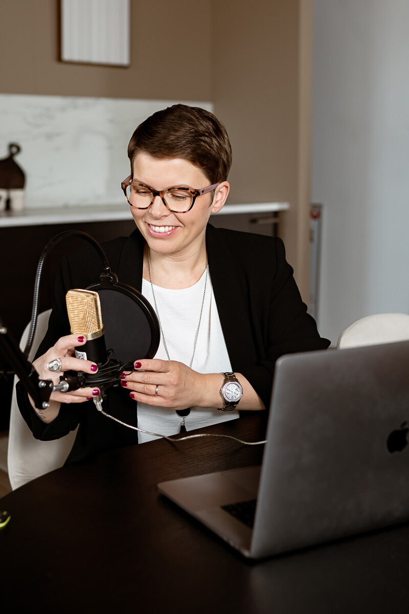 Simone Sauter, PR & publicity expert