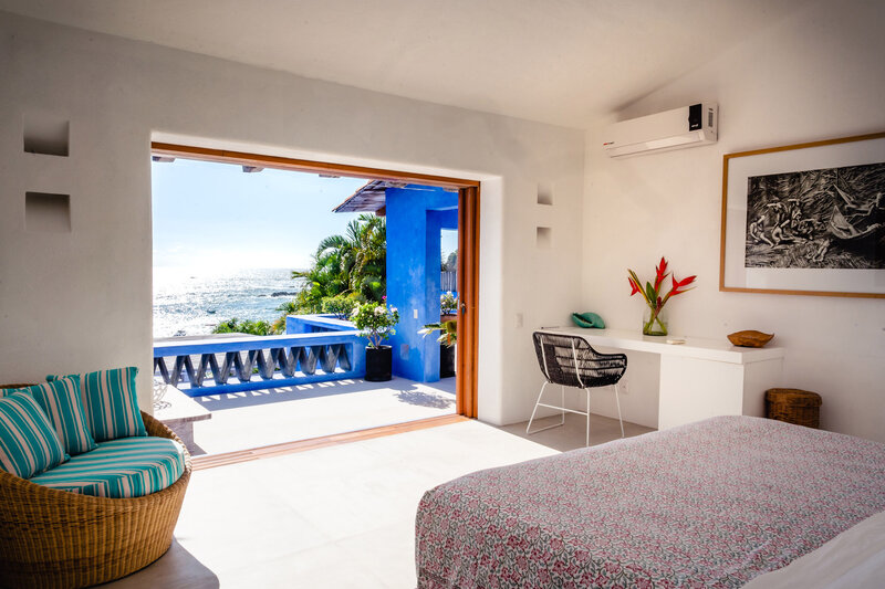 2-Careyes-Mexico-Properties-Villas-Casita-Azul-Bedroom-Ocean-View-7799 2
