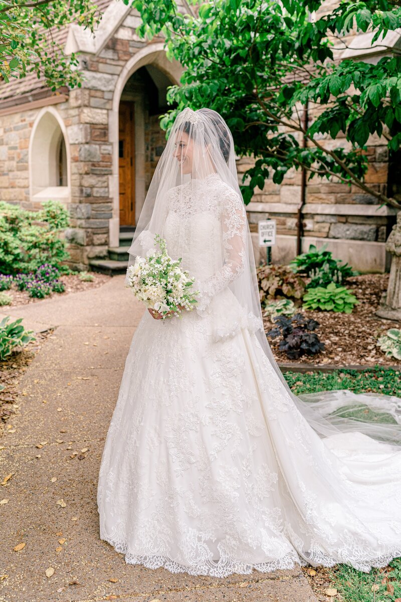 traditional-catholic-wedding-in-alexandria-virginia-1900027