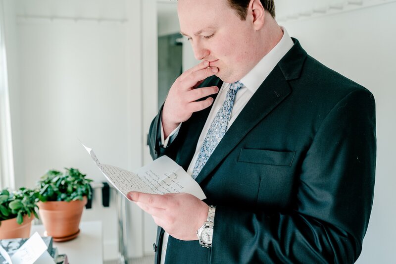 intimate-fine-dining-wedding-in-washington-virginia-00004