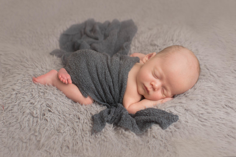 benjaminpioletti-5_newborn