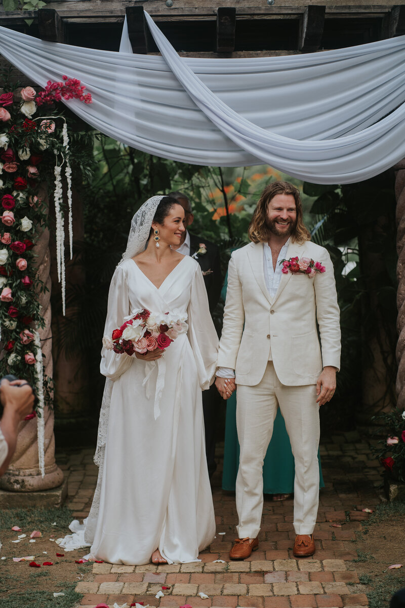 Mike and Sarah's Elegant Hacienda Siesta Wedding-27
