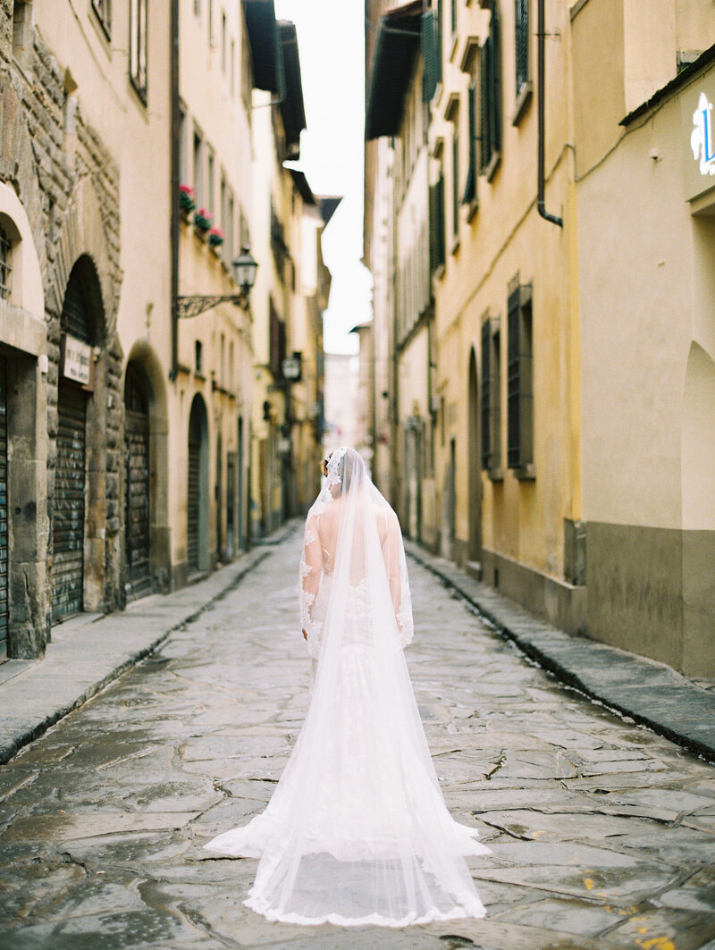MirelleCarmichael_Italy_Wedding_Photographer_2019Film_215