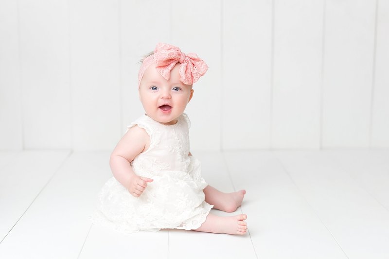 6 month old baby girl pink lace bow