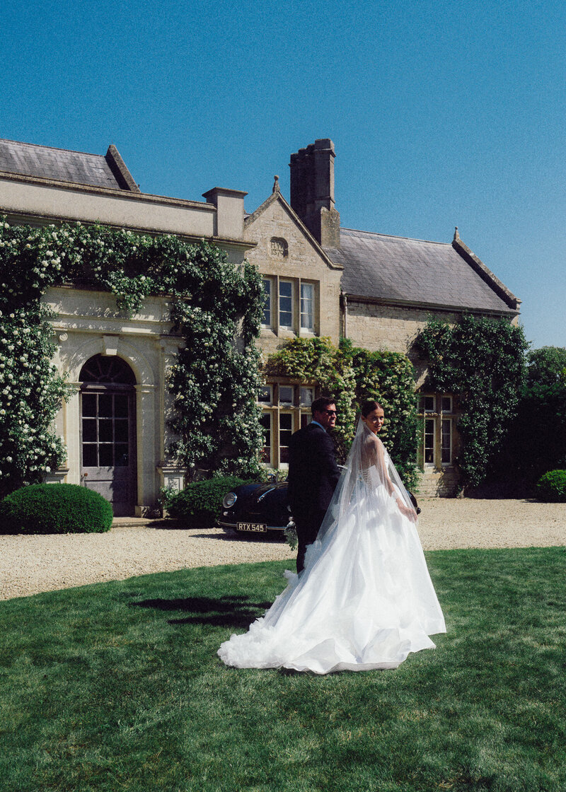euridge-manor-wedding-photography-cinematic-bridal-portraits-146