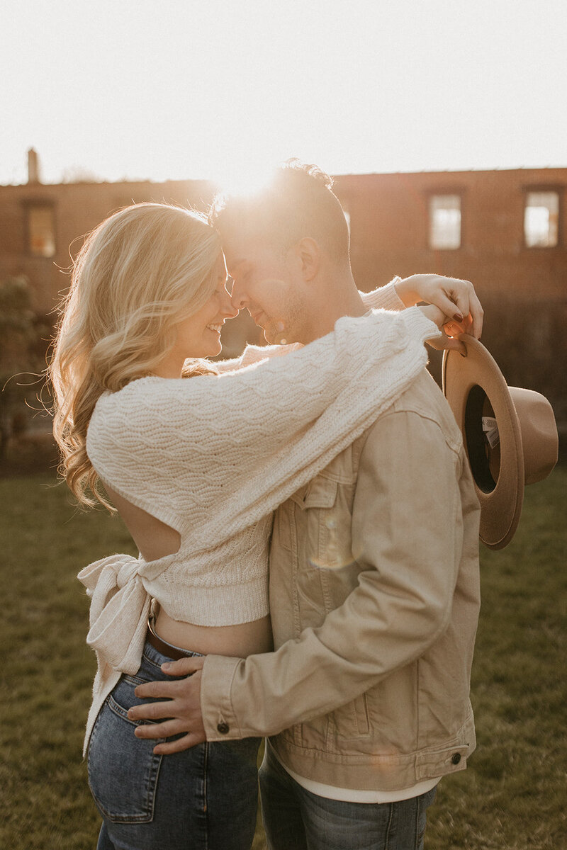 011_Emily_Tim_Couples_Session_3.22.22-75
