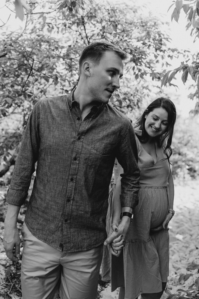 015_Caitlin_Derek_Maternity_Session_5.25.21-29