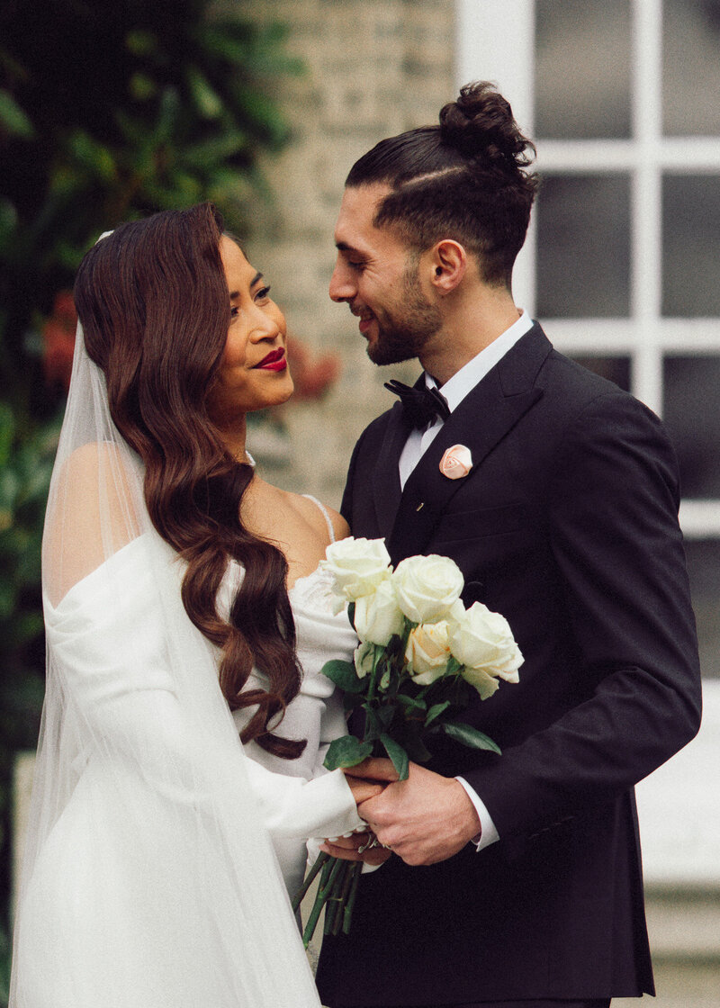 luxury-documentary-wedding-hedsor-manor-couple-portraits-109