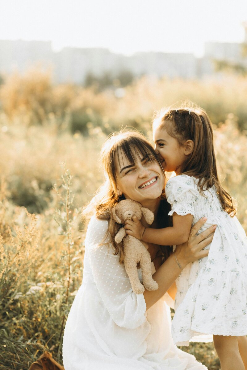 CB_Creative_Studios_Template_Family_Portrait_Four