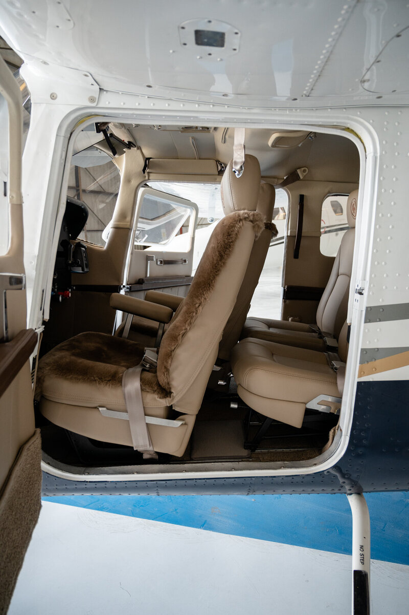 houston texas cessna 210 aviation interior refurbishment0011