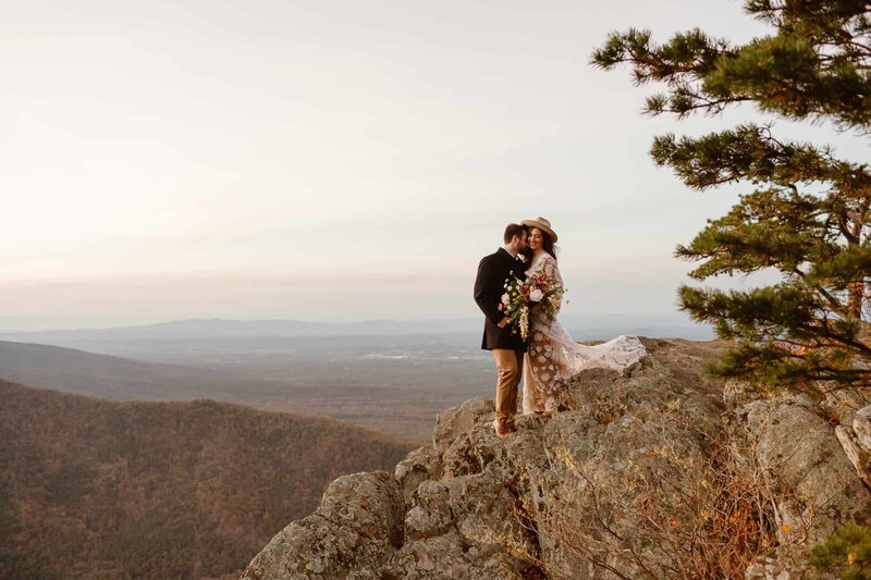 Virginia Elopement Photographer Juliana Wall Photography